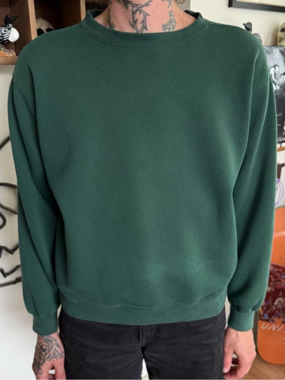 Vintage 90s Forest Green Blank Boxy Crewneck Sweatshirt ~ Size Small